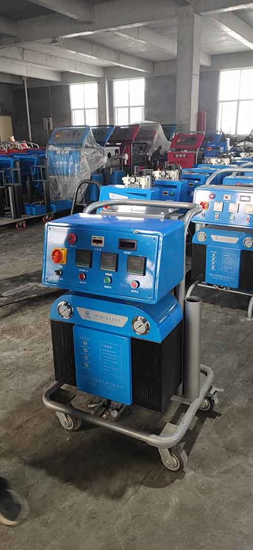 北京聚氨酯噴涂機Q5600冷庫施工